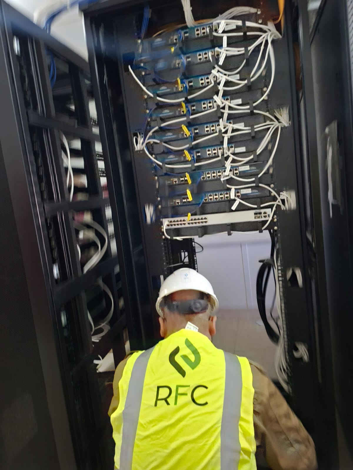Information Technology & Telecommunications Services